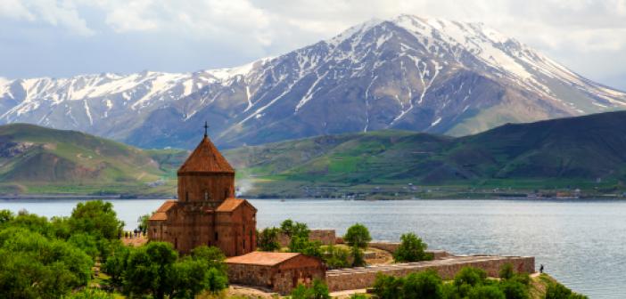 Dokunun Toprağa!